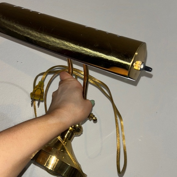 Vintage brass bankers lamp - Picture 6 of 6